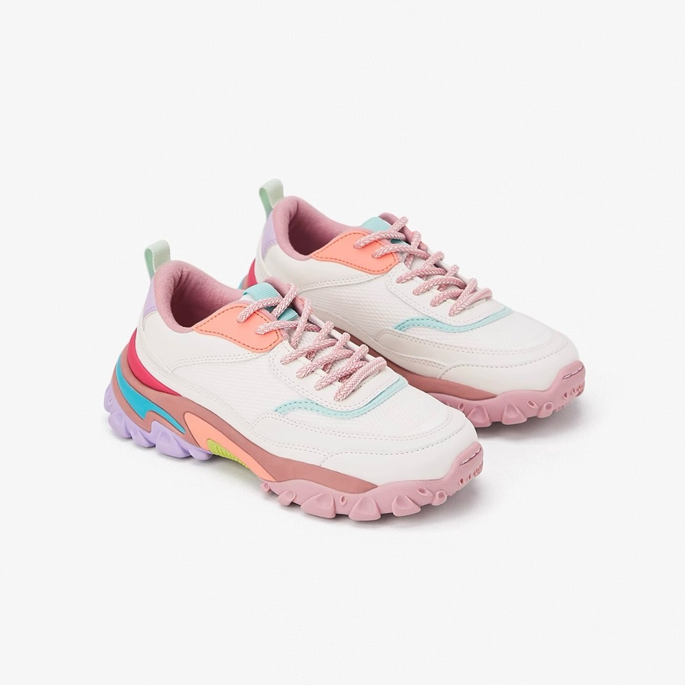 Zara COLORFUL SOLED SNEAKERS Size 6 (Like New)